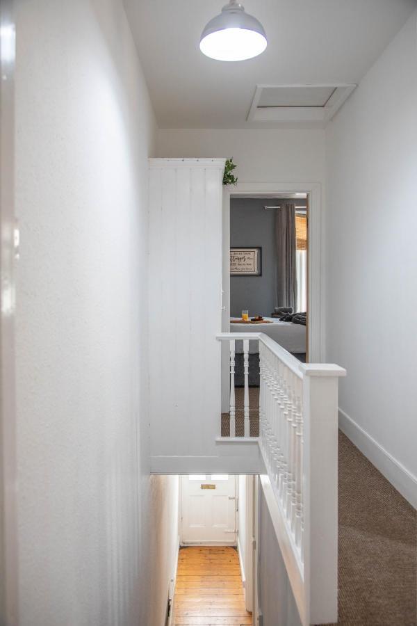 קנטרבורי Cosy 3 Bedroom House - Private & Central - Ultra Wifi מראה חיצוני תמונה